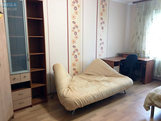 Оренда 1 кімнатної квартири, <a class="location-link" href="/kiev/" title="Недвижимость Київ">Київ</a>, <a class="location-link" href="/kiev/darnickij/" title="Недвижимость Дарницький район">Дарницький р-н</a>, Анни Ахматової вул., 28 (изображение 3)