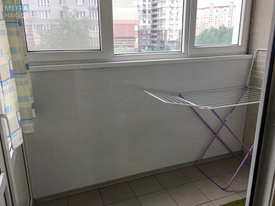 Оренда 1 кімнатної квартири, <a class="location-link" href="/kiev/" title="Недвижимость Київ">Київ</a>, <a class="location-link" href="/kiev/darnickij/" title="Недвижимость Дарницький район">Дарницький р-н</a>, Анни Ахматової вул., 28 (изображение 12)