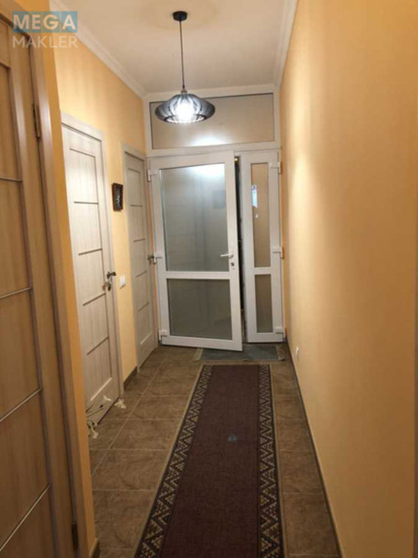 Продаж дома, 3&nbsp;поверху, 219&nbsp;кв.м, 4&nbsp;кімнати, ділянка 7&nbsp;соток, <a class="location-link" href="/kryukovshina/" title="Недвижимость Крюківщина">Крюківщина</a>, Жовтнева (изображение 6)