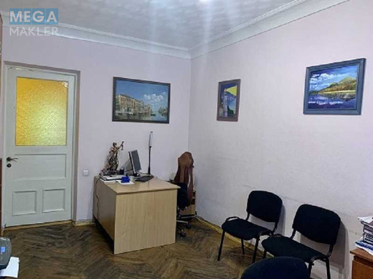 Продаж 2 кімнатної квартири (55/31/8), 1 пов. 5 пов. будинку, <a class="location-link" href="/kiev/" title="Недвижимость Київ">Київ</a>, <a class="location-link" href="/kiev/pecherskij/" title="Недвижимость Печерський район">Печерський р-н</a>, Січневого повстання вул., 24 (изображение 6)