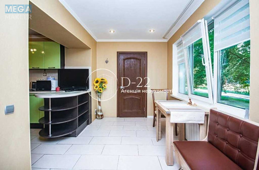 Продаж 3 кімнатної квартири (106/52/29), 1 пов. 5 пов. будинку, <a class="location-link" href="/kiev/" title="Недвижимость Київ">Київ</a>, <a class="location-link" href="/kiev/goloseevskij/" title="Недвижимость Голосіївський район">Голосіївський р-н</a>, Науки проспект, 86 (изображение 7)