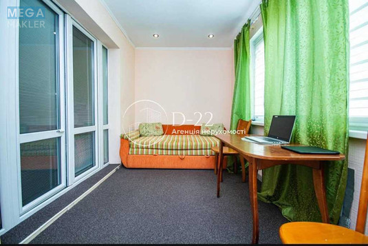 Продаж 3 кімнатної квартири (106/52/29), 1 пов. 5 пов. будинку, <a class="location-link" href="/kiev/" title="Недвижимость Київ">Київ</a>, <a class="location-link" href="/kiev/goloseevskij/" title="Недвижимость Голосіївський район">Голосіївський р-н</a>, Науки проспект, 86 (изображение 17)