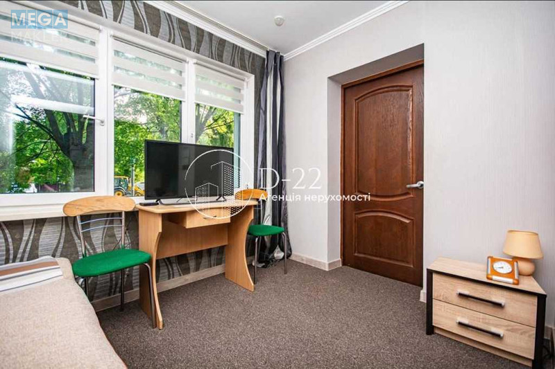 Продаж 3 кімнатної квартири (106/52/29), 1 пов. 5 пов. будинку, <a class="location-link" href="/kiev/" title="Недвижимость Київ">Київ</a>, <a class="location-link" href="/kiev/goloseevskij/" title="Недвижимость Голосіївський район">Голосіївський р-н</a>, Науки проспект, 86 (изображение 23)