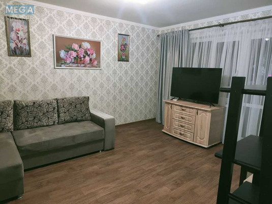 Оренда 3 кімнатної квартири, <a class="location-link" href="/odessa/" title="Недвижимость Одеса">Одеса</a>, <a class="location-link" href="/odessa/suvorovskij/" title="Недвижимость Суворовський район">Суворовський р-н</a>, Паустовского, 31 (изображение 2)