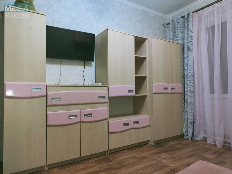 Оренда 3 кімнатної квартири, <a class="location-link" href="/odessa/" title="Недвижимость Одеса">Одеса</a>, <a class="location-link" href="/odessa/suvorovskij/" title="Недвижимость Суворовський район">Суворовський р-н</a>, Паустовского, 31 (изображение 12)