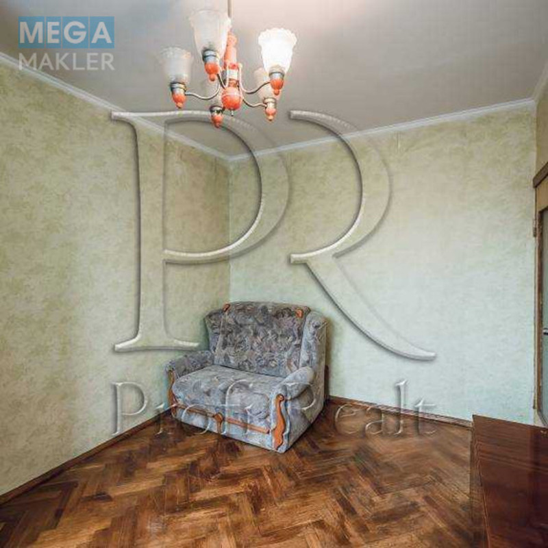 Продаж 3 кімнатної квартири (81/49/11), 5 пов. 10 пов. будинку, <a class="location-link" href="/kiev/" title="Недвижимость Київ">Київ</a>, <a class="location-link" href="/kiev/pecherskij/" title="Недвижимость Печерський район">Печерський р-н</a>, Болбочана Петра вулиця, 4А (изображение 8)