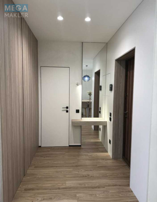 Оренда 1 кімнатної квартири, <a class="location-link" href="/kiev/" title="Недвижимость Київ">Київ</a>, <a class="location-link" href="/kiev/podolskij/" title="Недвижимость Подільський район">Подільський р-н</a>, Ивана Выговского ул. (изображение 5)