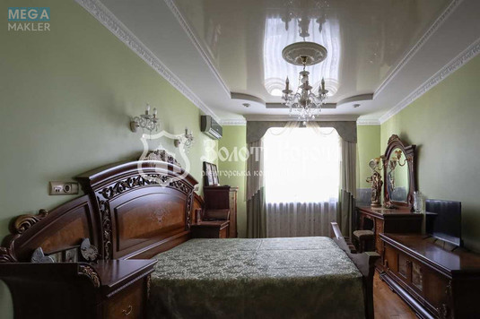 Продаж 4 кімнатної квартири (142/84/14,6), 20 пов. 27 пов. будинку, <a class="location-link" href="/kiev/" title="Недвижимость Київ">Київ</a>, <a class="location-link" href="/kiev/darnickij/" title="Недвижимость Дарницький район">Дарницький р-н</a>, Срібнокільська вул., 1 (изображение 8)