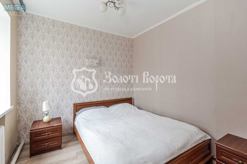 Продаж 1 кімнатної квартири (29,6/17/7,9), 1 пов. 5 пов. будинку, <a class="location-link" href="/kiev/" title="Недвижимость Київ">Київ</a>, <a class="location-link" href="/kiev/svyatoshinskij/" title="Недвижимость Святошинський район">Святошинський р-н</a>, Сімї Стешенків вул., 9 (изображение 8)