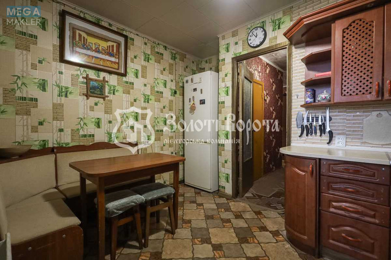 Продаж 4 кімнатної квартири (87,4/51/9,1), 7 пов. 10 пов. будинку, <a class="location-link" href="/kiev/" title="Недвижимость Київ">Київ</a>, <a class="location-link" href="/kiev/darnickij/" title="Недвижимость Дарницький район">Дарницький р-н</a>, Степана Олійника вул., 8 (изображение 3)