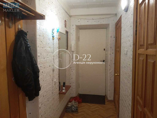 Продаж 3 кімнатної квартири (63/41/8), 4 пов. 8 пов. будинку, <a class="location-link" href="/kiev/" title="Недвижимость Київ">Київ</a>, <a class="location-link" href="/kiev/pecherskij/" title="Недвижимость Печерський район">Печерський р-н</a>, Новогоспітальна вулиця, 5 (изображение 9)