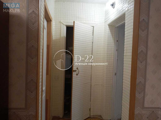 Продаж 3 кімнатної квартири (63/41/8), 4 пов. 8 пов. будинку, <a class="location-link" href="/kiev/" title="Недвижимость Київ">Київ</a>, <a class="location-link" href="/kiev/pecherskij/" title="Недвижимость Печерський район">Печерський р-н</a>, Новогоспітальна вулиця, 5 (изображение 15)