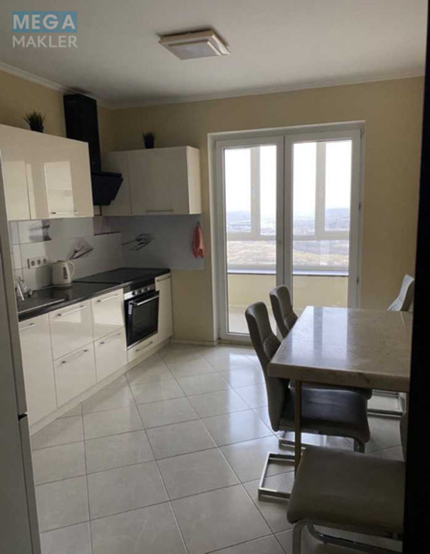 Оренда 3 кімнатної квартири, <a class="location-link" href="/kiev/" title="Недвижимость Київ">Київ</a>, <a class="location-link" href="/kiev/desnyanskij/" title="Недвижимость Деснянський район">Деснянський р-н</a>, Милославская ул. (изображение 2)