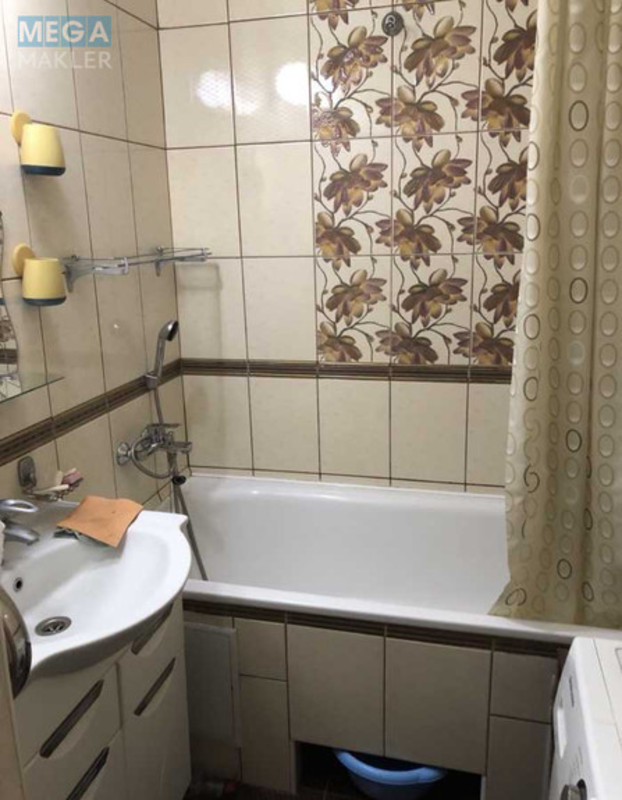 Оренда 3 кімнатної квартири, <a class="location-link" href="/kiev/" title="Недвижимость Київ">Київ</a>, <a class="location-link" href="/kiev/desnyanskij/" title="Недвижимость Деснянський район">Деснянський р-н</a>, Оноре Де Бальзака ул. (изображение 3)