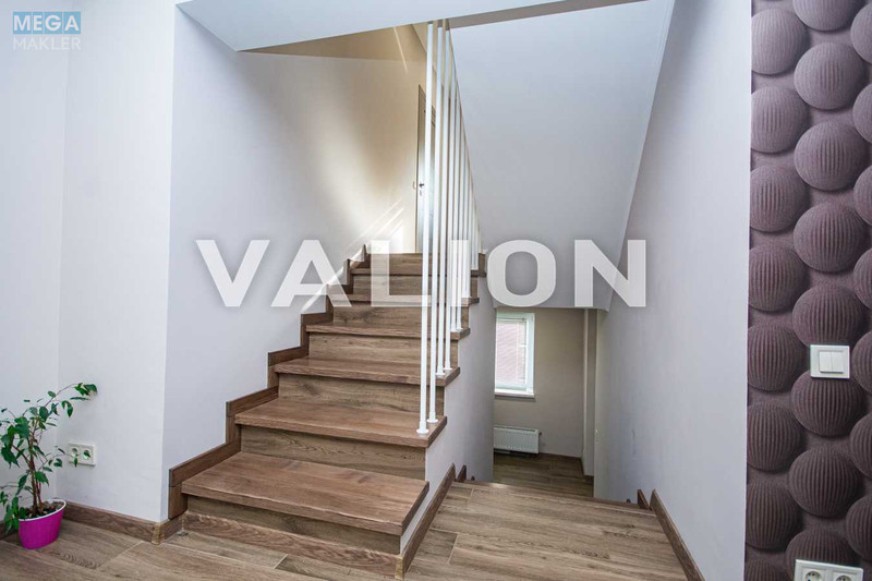 Продаж дома, 2&nbsp;поверху, 266&nbsp;кв.м, 6&nbsp;кімнат, ділянка 6&nbsp;соток, <a class="location-link" href="/boyarka/" title="Недвижимость Боярка">Боярка</a>, Боярська, 2 (изображение 4)