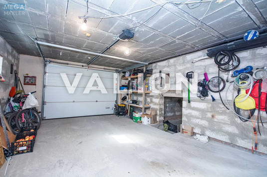 Продаж дома, 2&nbsp;поверху, 266&nbsp;кв.м, 6&nbsp;кімнат, ділянка 6&nbsp;соток, <a class="location-link" href="/boyarka/" title="Недвижимость Боярка">Боярка</a>, Боярська, 2 (изображение 12)