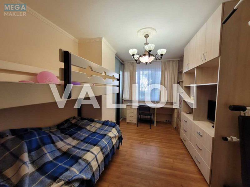 Продаж 2 кімнатної квартири (44/30/6), 1 пов. 5 пов. будинку, <a class="location-link" href="/kiev/" title="Недвижимость Київ">Київ</a>, <a class="location-link" href="/kiev/solomenskij/" title="Недвижимость Солом'янський район">Солом'янський р-н</a>, Вацлава Гавела бульв., 81 (изображение 4)