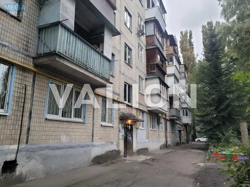 Продаж 2 кімнатної квартири (44/30/6), 1 пов. 5 пов. будинку, <a class="location-link" href="/kiev/" title="Недвижимость Київ">Київ</a>, <a class="location-link" href="/kiev/solomenskij/" title="Недвижимость Солом'янський район">Солом'янський р-н</a>, Вацлава Гавела бульв., 81 (изображение 8)