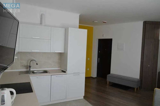 Продаж 2 кімнатної квартири (69,2/28/16), 9 пов. 16 пов. будинку, <a class="location-link" href="/kiev/" title="Недвижимость Київ">Київ</a>, <a class="location-link" href="/kiev/svyatoshinskij/" title="Недвижимость Святошинський район">Святошинський р-н</a>, Берестейський просп., 65Б (изображение 7)