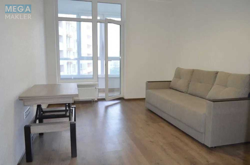 Продаж 2 кімнатної квартири (69,2/28/16), 9 пов. 16 пов. будинку, <a class="location-link" href="/kiev/" title="Недвижимость Київ">Київ</a>, <a class="location-link" href="/kiev/svyatoshinskij/" title="Недвижимость Святошинський район">Святошинський р-н</a>, Берестейський просп., 65Б (изображение 15)