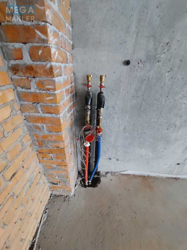 Оренда комерційної нерухомості, 101&nbsp;кв.м, под офис, <a class="location-link" href="/kiev/" title="Недвижимость Київ">Київ</a>, <a class="location-link" href="/kiev/solomenskij/" title="Недвижимость Солом'янський район">Солом'янський р-н</a>, Воздухофлотский просп., 56Г (изображение 7)