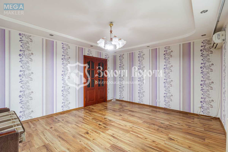 Продаж 3 кімнатної квартири (75,8/43/9,4), 5 пов. 5 пов. будинку, <a class="location-link" href="/sofievskaya-borshagovka/" title="Недвижимость Софіївська Борщагівка">Софіївська Борщагівка</a>, Шкільний пров., 1б (изображение 3)