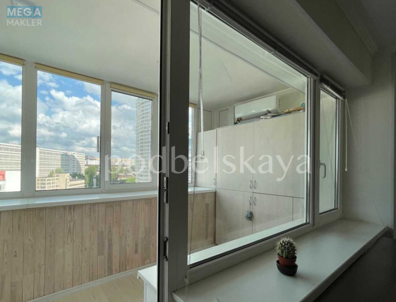 Оренда 3 кімнатної квартири, <a class="location-link" href="/kiev/" title="Недвижимость Київ">Київ</a>, <a class="location-link" href="/kiev/pecherskij/" title="Недвижимость Печерський район">Печерський р-н</a>, Ивана Марьяненко ул., 13 (изображение 7)