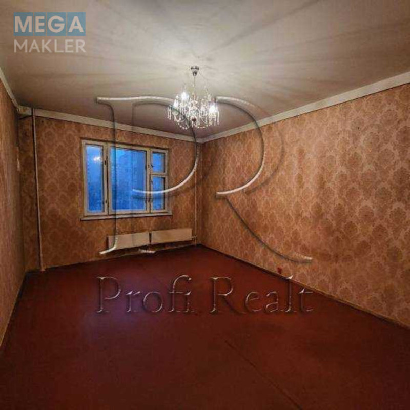 Продаж 3 кімнатної квартири (82/42/7), 5 пов. 10 пов. будинку, <a class="location-link" href="/kiev/" title="Недвижимость Київ">Київ</a>, <a class="location-link" href="/kiev/svyatoshinskij/" title="Недвижимость Святошинський район">Святошинський р-н</a>, Чорнобильська вулиця, 18 (изображение 5)