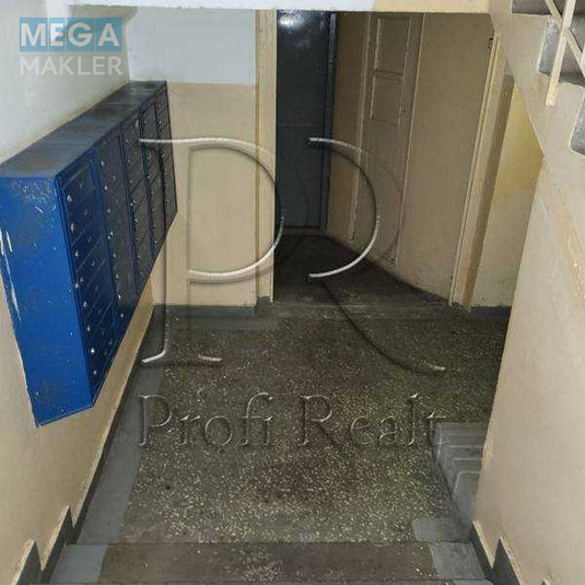 Продаж 3 кімнатної квартири (82/42/7), 5 пов. 10 пов. будинку, <a class="location-link" href="/kiev/" title="Недвижимость Київ">Київ</a>, <a class="location-link" href="/kiev/svyatoshinskij/" title="Недвижимость Святошинський район">Святошинський р-н</a>, Чорнобильська вулиця, 18 (изображение 10)