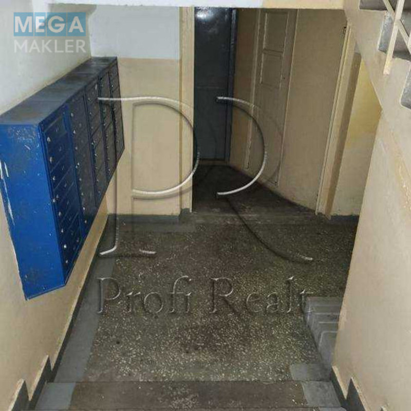 Продаж 3 кімнатної квартири (82/42/7), 5 пов. 10 пов. будинку, <a class="location-link" href="/kiev/" title="Недвижимость Київ">Київ</a>, <a class="location-link" href="/kiev/svyatoshinskij/" title="Недвижимость Святошинський район">Святошинський р-н</a>, Чорнобильська вулиця, 18 (изображение 10)