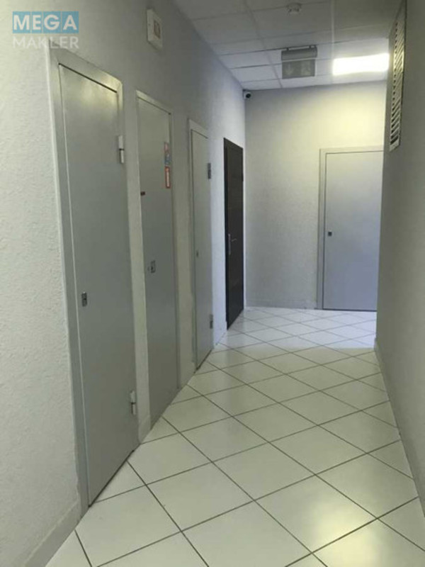 Продаж 3 кімнатної квартири (128/61/30), 20 пов. 23 пов. будинку, <a class="location-link" href="/kiev/" title="Недвижимость Київ">Київ</a>, <a class="location-link" href="/kiev/darnickij/" title="Недвижимость Дарницький район">Дарницький р-н</a>, Трускавецька вул., 2А (изображение 9)