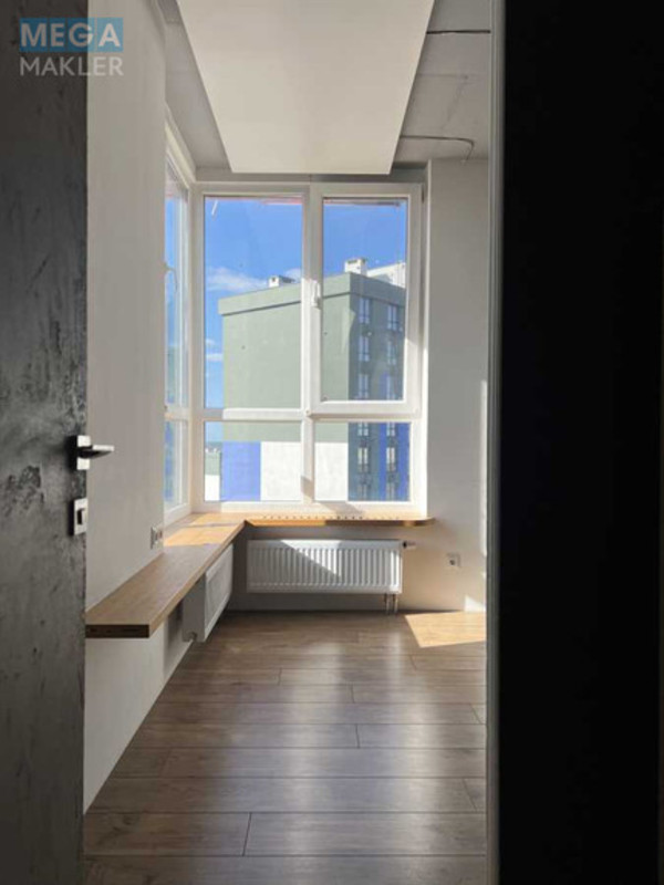 Продаж 2 кімнатної квартири (64/28/18), 19 пов. 22 пов. будинку, <a class="location-link" href="/kiev/" title="Недвижимость Київ">Київ</a>, <a class="location-link" href="/kiev/podolskij/" title="Недвижимость Подільський район">Подільський р-н</a>, Ивана Выговского ул., 10д (изображение 10)