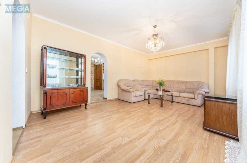 Оренда дома, <a class="location-link" href="/kiev/" title="Недвижимость Київ">Київ</a>, <a class="location-link" href="/kiev/darnickij/" title="Недвижимость Дарницький район">Дарницький р-н</a>, Центральна вул. (изображение 3)