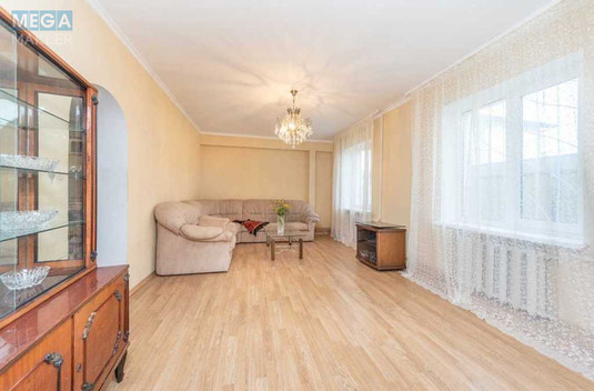 Оренда дома, <a class="location-link" href="/kiev/" title="Недвижимость Київ">Київ</a>, <a class="location-link" href="/kiev/darnickij/" title="Недвижимость Дарницький район">Дарницький р-н</a>, Центральна вул. (изображение 5)