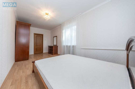 Оренда дома, <a class="location-link" href="/kiev/" title="Недвижимость Київ">Київ</a>, <a class="location-link" href="/kiev/darnickij/" title="Недвижимость Дарницький район">Дарницький р-н</a>, Центральна вул. (изображение 12)