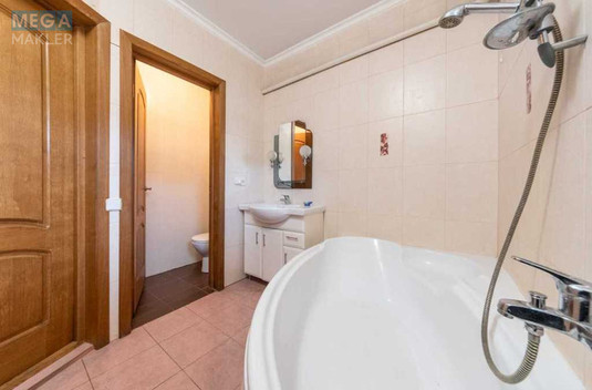 Оренда дома, <a class="location-link" href="/kiev/" title="Недвижимость Київ">Київ</a>, <a class="location-link" href="/kiev/darnickij/" title="Недвижимость Дарницький район">Дарницький р-н</a>, Центральна вул. (изображение 15)