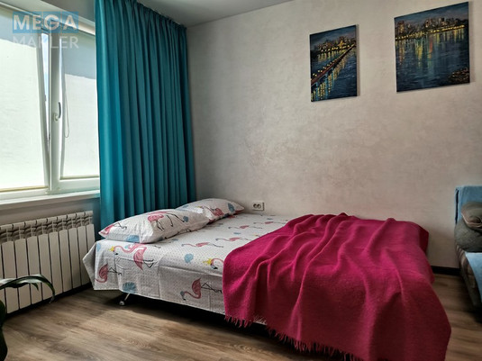 Оренда 3 кімнатної квартири, люкс, <a class="location-link" href="/dnepropetrovsk/" title="Недвижимость Дніпра">Дніпро</a>, <a class="location-link" href="/dnepropetrovsk/babushkinskij/" title="Недвижимость Бабушкінський район">Бабушкінський р-н</a>, Тополь -1, дом 15, Эпицентр (изображение 3)