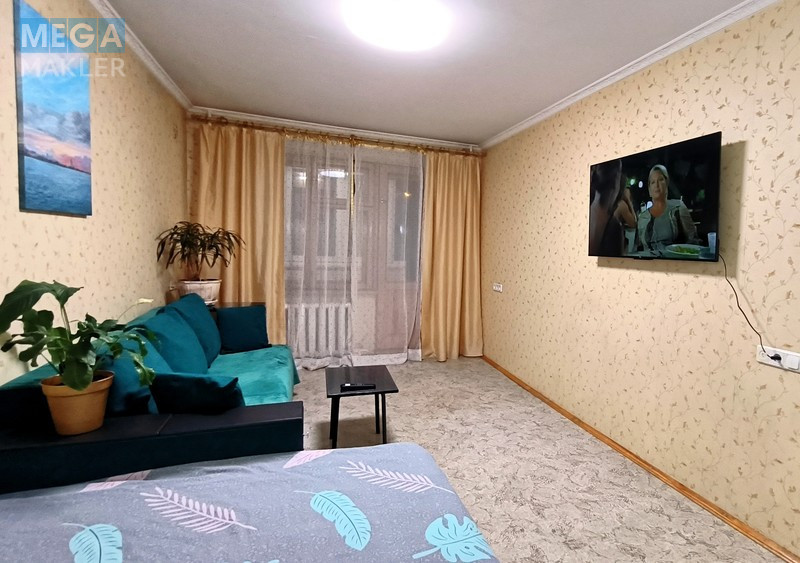 Оренда 2 кімнатної квартири, люкс, <a class="location-link" href="/dnepropetrovsk/" title="Недвижимость Дніпра">Дніпро</a>, <a class="location-link" href="/dnepropetrovsk/amur-nizhnedneprovskij/" title="Недвижимость Амур-Нижньодніпровський район">Амур-Нижньодніпровський р-н</a>, Маршала Малиновского, 34 ( <img src="https://megamakler.com.ua/metro/ff0000.gif" alt="" class="metro" /> м. Вокзальная, 15 ) (изображение 5)