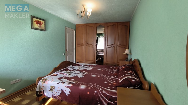 Оренда 4 кімнатні квартири, люкс, <a class="location-link" href="/dnepropetrovsk/" title="Недвижимость Дніпра">Дніпро</a>, <a class="location-link" href="/dnepropetrovsk/industrialnyj/" title="Недвижимость Індустріальний район">Індустріальний р-н</a>, Квітки Цісик, 2, Косіора ( <img src="https://megamakler.com.ua/metro/ff0000.gif" alt="" class="metro" /> м. Вокзальная, 15 мин ) (изображение 4)