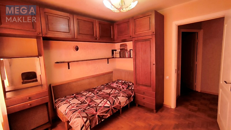 Оренда 4 кімнатні квартири, люкс, <a class="location-link" href="/dnepropetrovsk/" title="Недвижимость Дніпра">Дніпро</a>, <a class="location-link" href="/dnepropetrovsk/industrialnyj/" title="Недвижимость Індустріальний район">Індустріальний р-н</a>, Квітки Цісик, 2, Косіора ( <img src="https://megamakler.com.ua/metro/ff0000.gif" alt="" class="metro" /> м. Вокзальная, 15 мин ) (изображение 9)