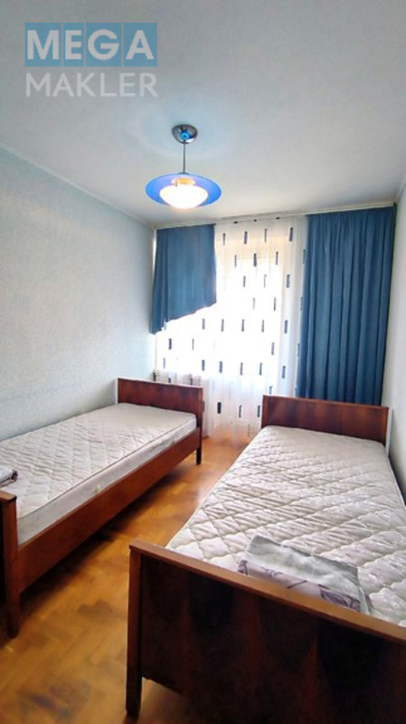 Оренда 4 кімнатні квартири, люкс, <a class="location-link" href="/dnepropetrovsk/" title="Недвижимость Дніпра">Дніпро</a>, <a class="location-link" href="/dnepropetrovsk/industrialnyj/" title="Недвижимость Індустріальний район">Індустріальний р-н</a>, Квітки Цісик, 2, Косіора ( <img src="https://megamakler.com.ua/metro/ff0000.gif" alt="" class="metro" /> м. Вокзальная, 15 мин ) (изображение 13)