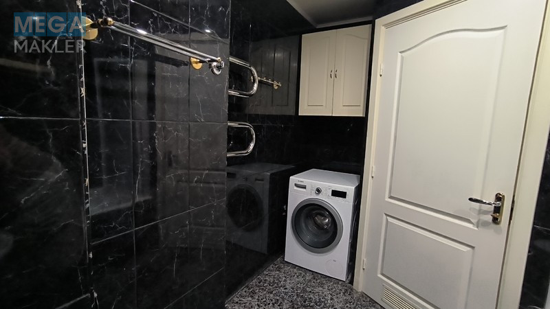 Оренда 4 кімнатні квартири, люкс, <a class="location-link" href="/dnepropetrovsk/" title="Недвижимость Дніпра">Дніпро</a>, <a class="location-link" href="/dnepropetrovsk/industrialnyj/" title="Недвижимость Індустріальний район">Індустріальний р-н</a>, Квітки Цісик, 2, Косіора ( <img src="https://megamakler.com.ua/metro/ff0000.gif" alt="" class="metro" /> м. Вокзальная, 15 мин ) (изображение 14)