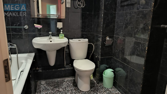 Оренда 4 кімнатні квартири, люкс, <a class="location-link" href="/dnepropetrovsk/" title="Недвижимость Дніпра">Дніпро</a>, <a class="location-link" href="/dnepropetrovsk/industrialnyj/" title="Недвижимость Індустріальний район">Індустріальний р-н</a>, Квітки Цісик, 2, Косіора ( <img src="https://megamakler.com.ua/metro/ff0000.gif" alt="" class="metro" /> м. Вокзальная, 15 мин ) (изображение 16)