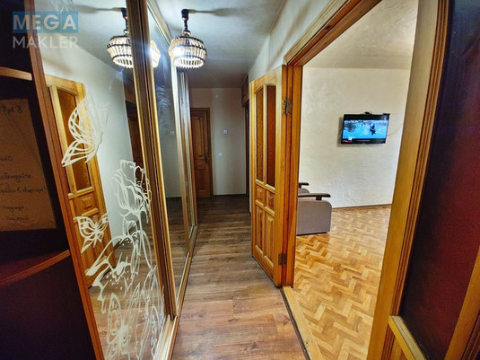 Оренда 3 кімнатної квартири, стандарт, <a class="location-link" href="/dnepropetrovsk/" title="Недвижимость Дніпра">Дніпро</a>, <a class="location-link" href="/dnepropetrovsk/industrialnyj/" title="Недвижимость Індустріальний район">Індустріальний р-н</a>, Калинова 47 ( <img src="https://megamakler.com.ua/metro/ff0000.gif" alt="" class="metro" /> м. Вокзальная, 15 ) (изображение 10)