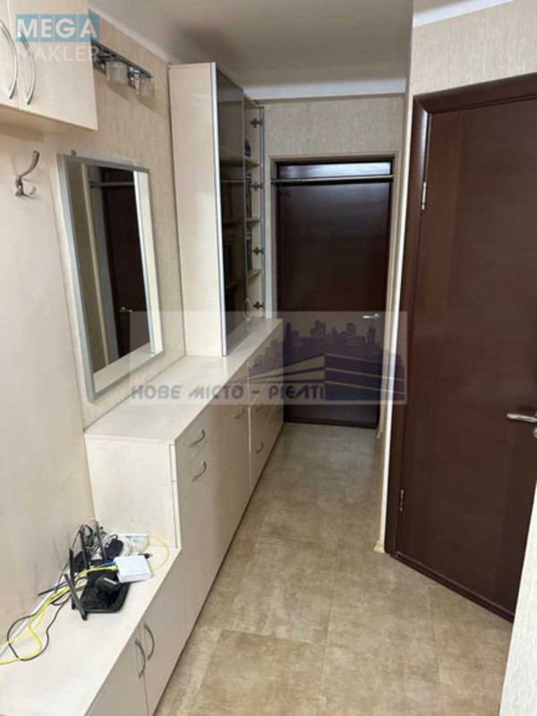 Продаж 1 кімнатної квартири (33/15/8), 3 пов. 9 пов. будинку, <a class="location-link" href="/kiev/" title="Недвижимость Київ">Київ</a>, <a class="location-link" href="/kiev/obolonskij/" title="Недвижимость Оболонський район">Оболонський р-н</a>, Оболонский просп., 16 (изображение 7)