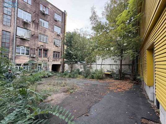 Продаж окремої будівлі/побудови, 2&nbsp;430&nbsp;кв.м, <a class="location-link" href="/kiev/" title="Недвижимость Київ">Київ</a>, <a class="location-link" href="/kiev/shevchenkovskij/" title="Недвижимость Шевченківський район">Шевченківський р-н</a>, Богдана Хмельницького вул., 38 (изображение 13)