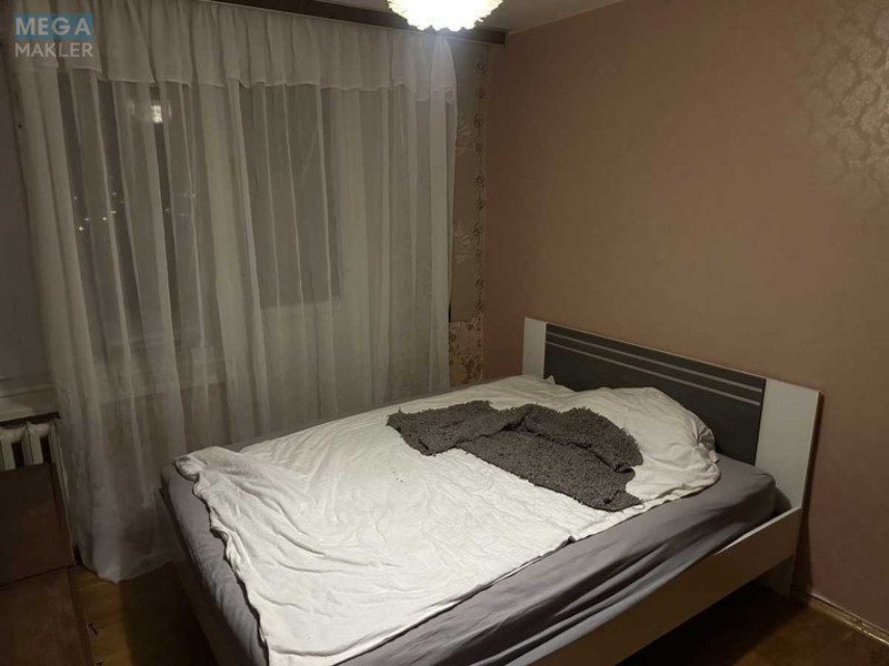 Продаж 2 кімнатної квартири (45/28/8), 11 пов. 16 пов. будинку, <a class="location-link" href="/kiev/" title="Недвижимость Київ">Київ</a>, <a class="location-link" href="/kiev/dneprovskij/" title="Недвижимость Дніпровський район">Дніпровський р-н</a>, Андрія Малишка вул., 13 (изображение 6)