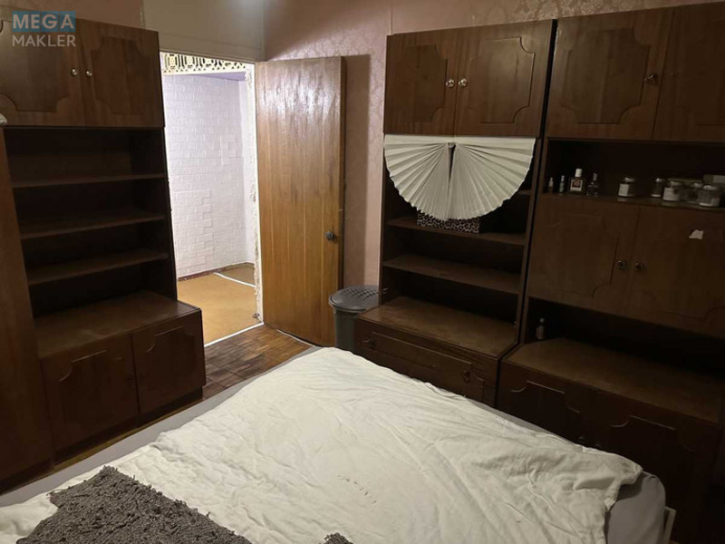 Продаж 2 кімнатної квартири (45/28/8), 11 пов. 16 пов. будинку, <a class="location-link" href="/kiev/" title="Недвижимость Київ">Київ</a>, <a class="location-link" href="/kiev/dneprovskij/" title="Недвижимость Дніпровський район">Дніпровський р-н</a>, Андрія Малишка вул., 13 (изображение 9)