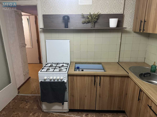 Продаж 2 кімнатної квартири (45/28/8), 11 пов. 16 пов. будинку, <a class="location-link" href="/kiev/" title="Недвижимость Київ">Київ</a>, <a class="location-link" href="/kiev/dneprovskij/" title="Недвижимость Дніпровський район">Дніпровський р-н</a>, Андрія Малишка вул., 13 (изображение 12)