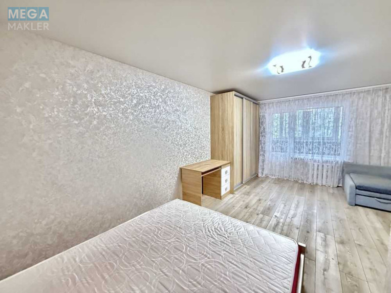 Продаж 1 кімнатної квартири (35/18/6), 7 пов. 9 пов. будинку, <a class="location-link" href="/kiev/" title="Недвижимость Київ">Київ</a>, <a class="location-link" href="/kiev/dneprovskij/" title="Недвижимость Дніпровський район">Дніпровський р-н</a>, Радужная ул., 13В (изображение 3)